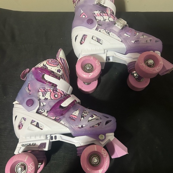 Purple Kids Roller Skates - Picture 3 of 6